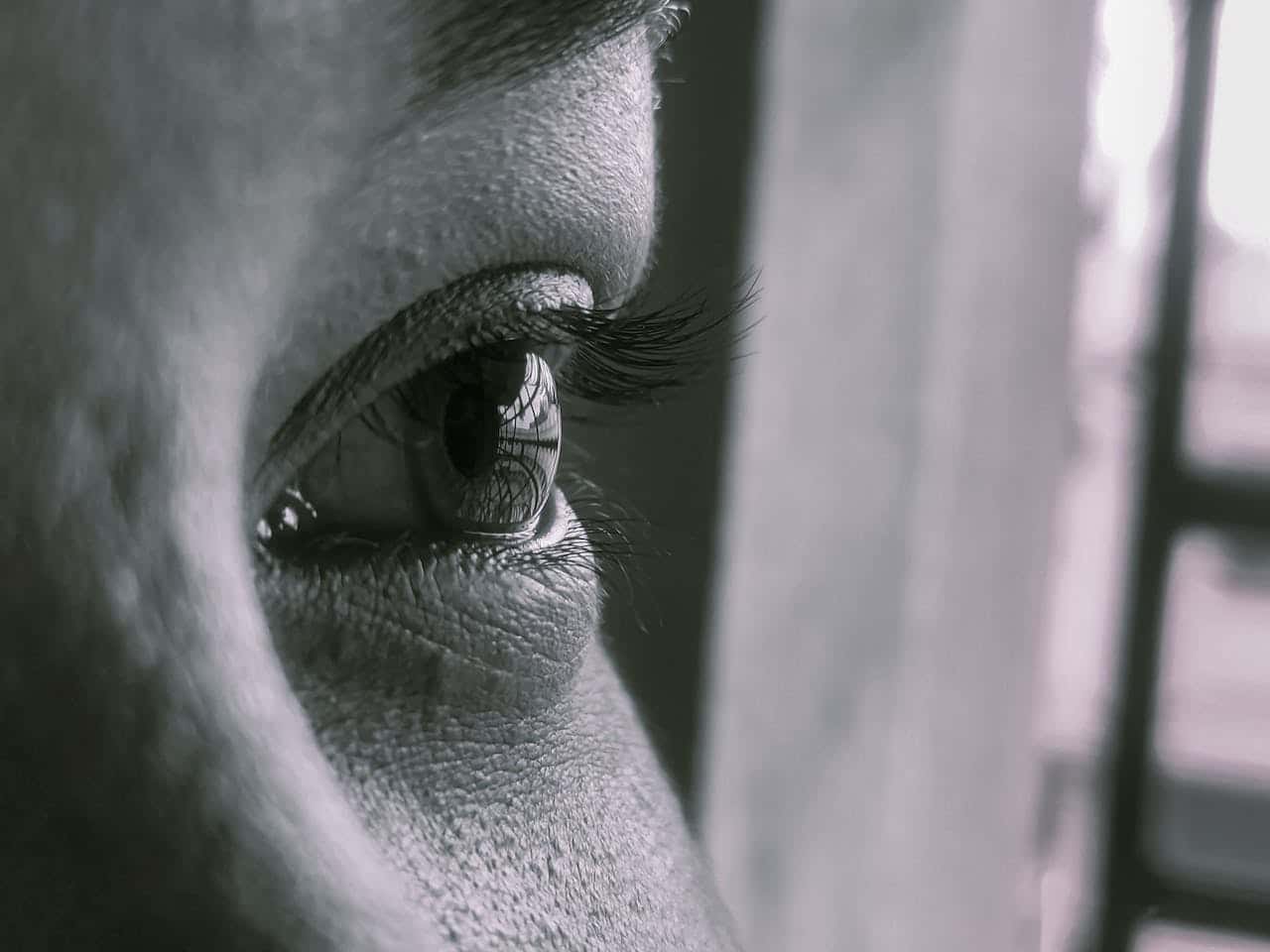 Close-up of eye reflecting overthinking and anxiety, representing EMDR therapy for anxiety relief